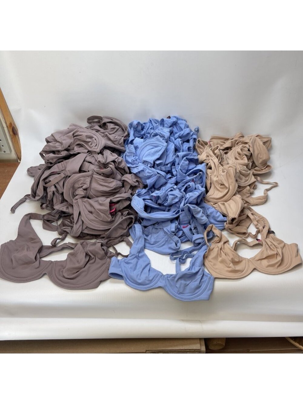 Wholesale NEW La SENZA Unlined Microfiber Bra Confy 3 Colors Reseller Clear Out